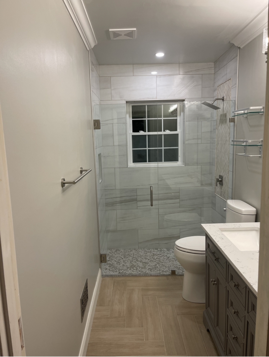 Bathroom Remodel Contractor - FloorIt Enterprises LLC